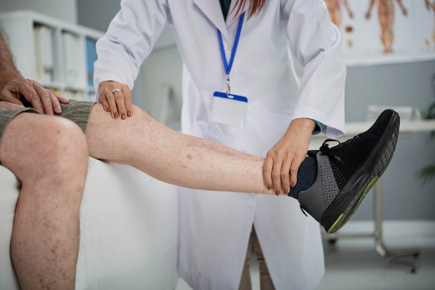 sports traumatologist in Almería - doctor