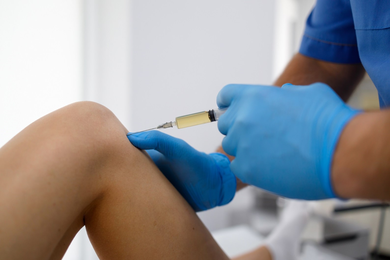 inyecciones de PRP y ácido hialurónico en Almería - Plasma