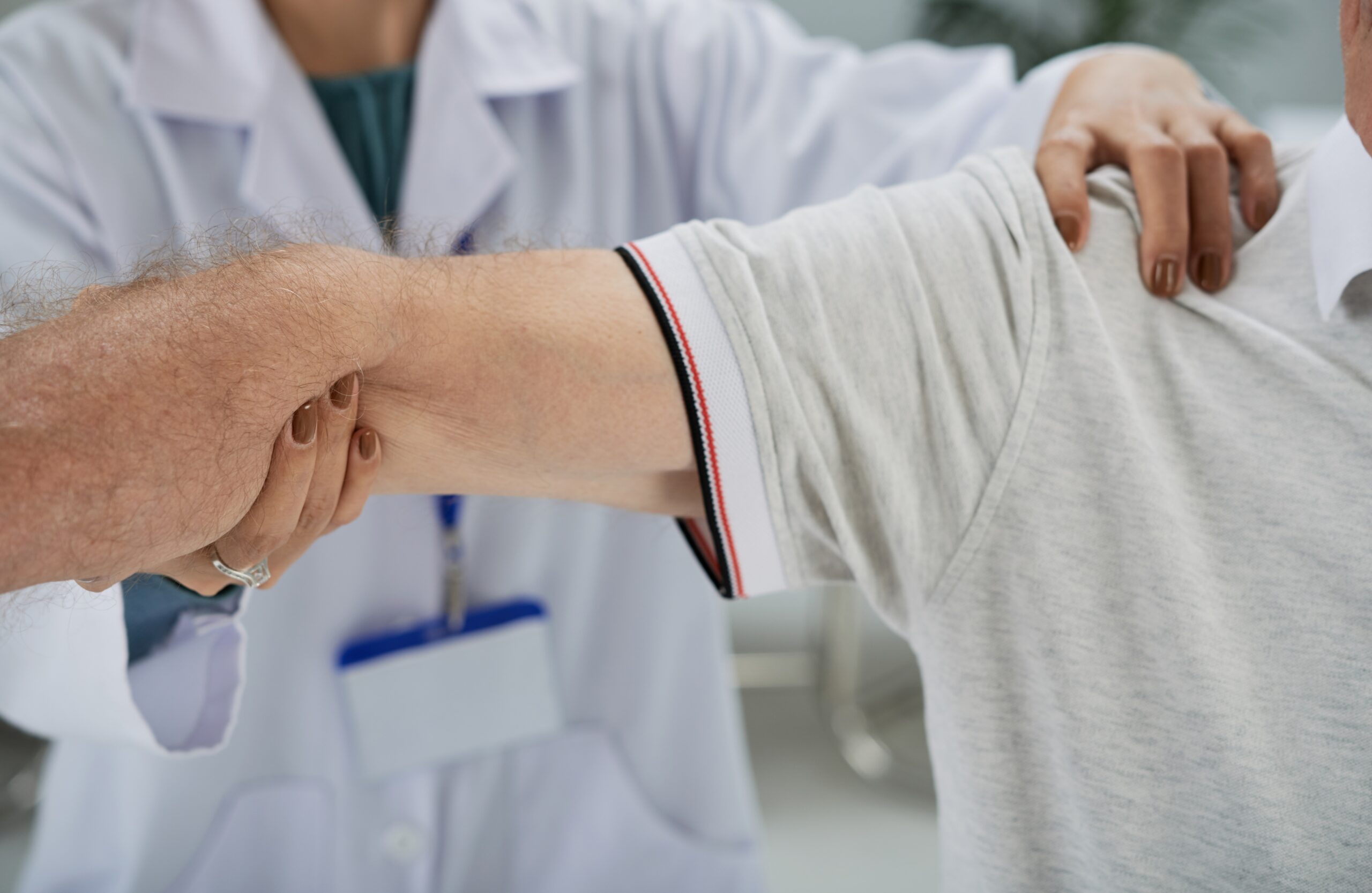 Traumatólogo en Málaga - hombro